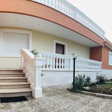 Villa Raffaele Трані Екстер'єр фото