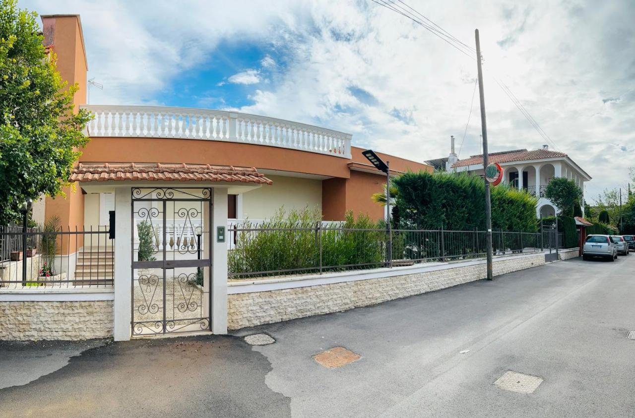 Villa Raffaele Трані Екстер'єр фото
